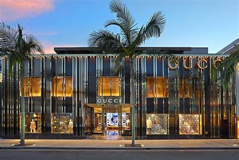 gucci store los angeles.